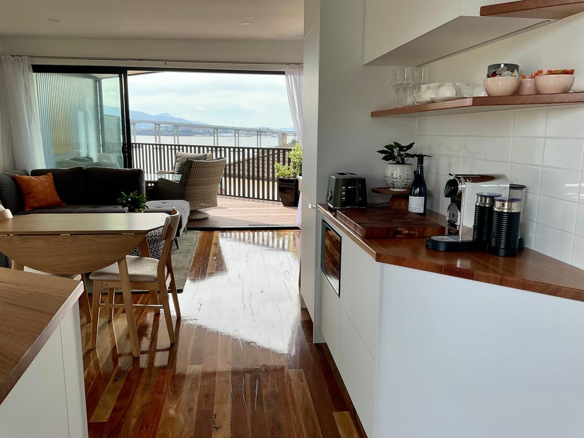 Hesket With Views, Privacy & 7 Minute Drive To Hobart Cbd Apartment Montagu Bay